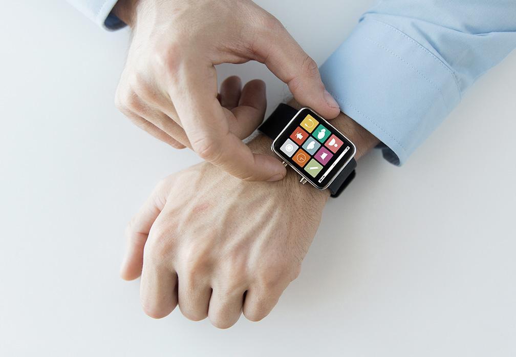 قيادة نحو المستقبل الكهربائي والمستقل للسيارات